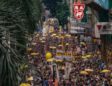 Hong Kong: Thousands protest against China extradition law