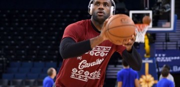 Watch Lebron James train (in virtual reality)