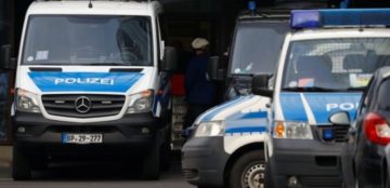 Deutsche Bank headquarters raided over money laundering